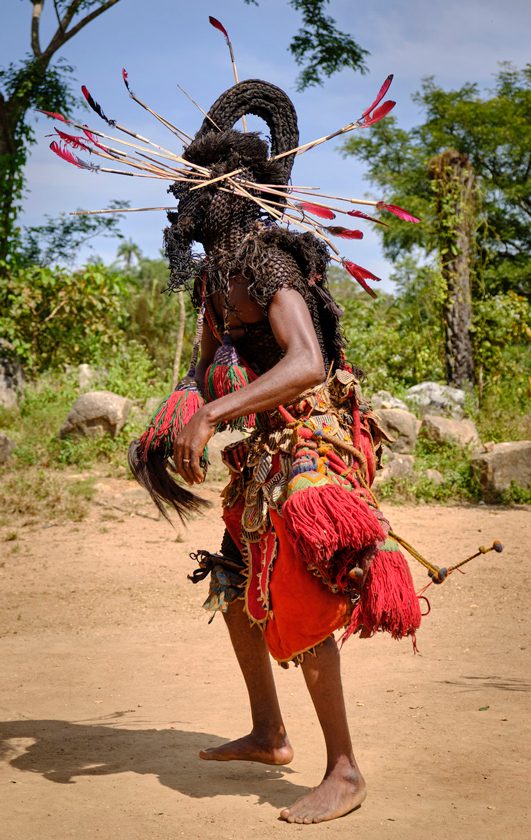 assisting to Eggon ceremony during ethnographic trip to Nigeria I asistiendo a una ceremonia eggon durante viaje etnográfico a Nigeria